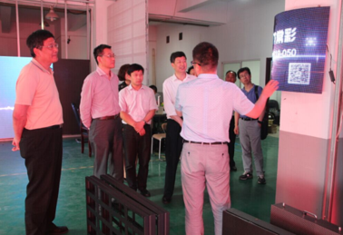 常州大學黨委浦玉忠、副校長芮國強，常州市政協副主席、三會會長顧森賢，常州市中小企業促進中心主任胥加祥等領導來我司參觀考察